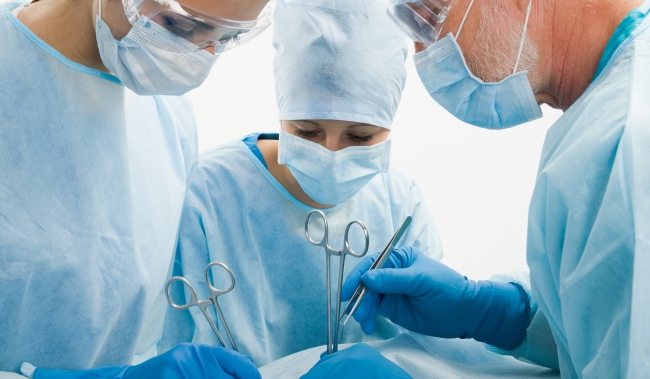 simulación de acto quirúrgico